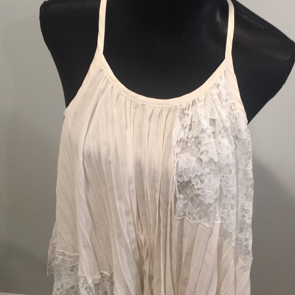 Derek Lam 10 Crosby Ivory Pleated Camisole Blouse with Lace Panels - Picture 6 of 10